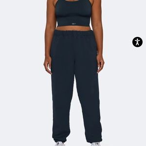 SET Active sweatpants in Oxford color (navy) size XS. Worn once.
